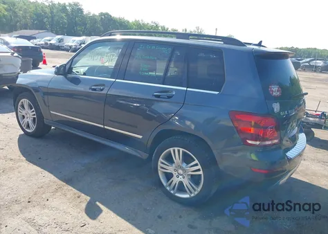 2015 Mercedes-Benz Glk 350 4Matic z USA, uszkodzony, nr VIN WDCGG8JB7FG441353